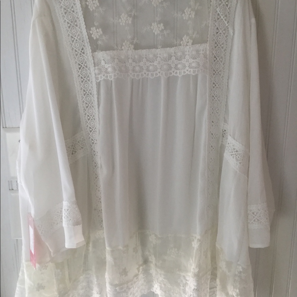 Onetheland White Lace Shirt Sheer Cover Up Large